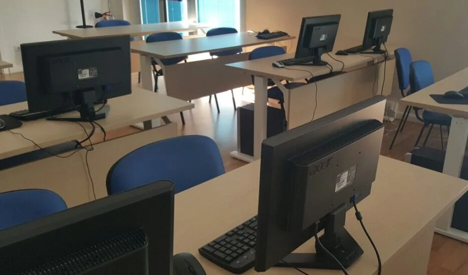 Aula informatica Net Logos a Terni